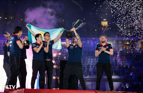 留下了属于 留下了属于