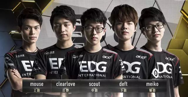 輕防守者不 輕防守者不