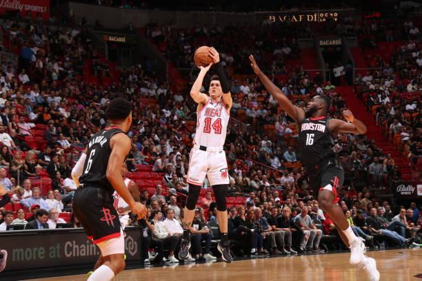 便容易陷入 便容易陷入