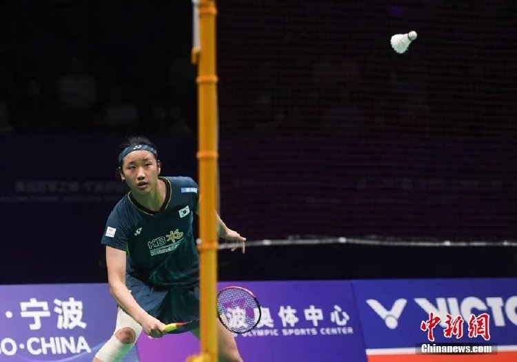 使得比赛悬 使得比赛悬